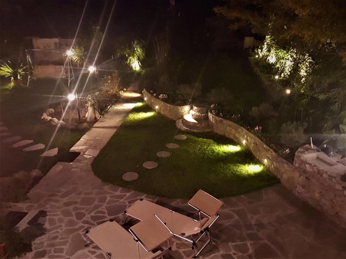 Casa Vacanze Family Albisola Superiore Eksteriør billede