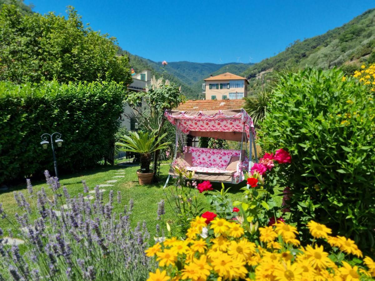 Casa Vacanze Family Albisola Superiore Eksteriør billede