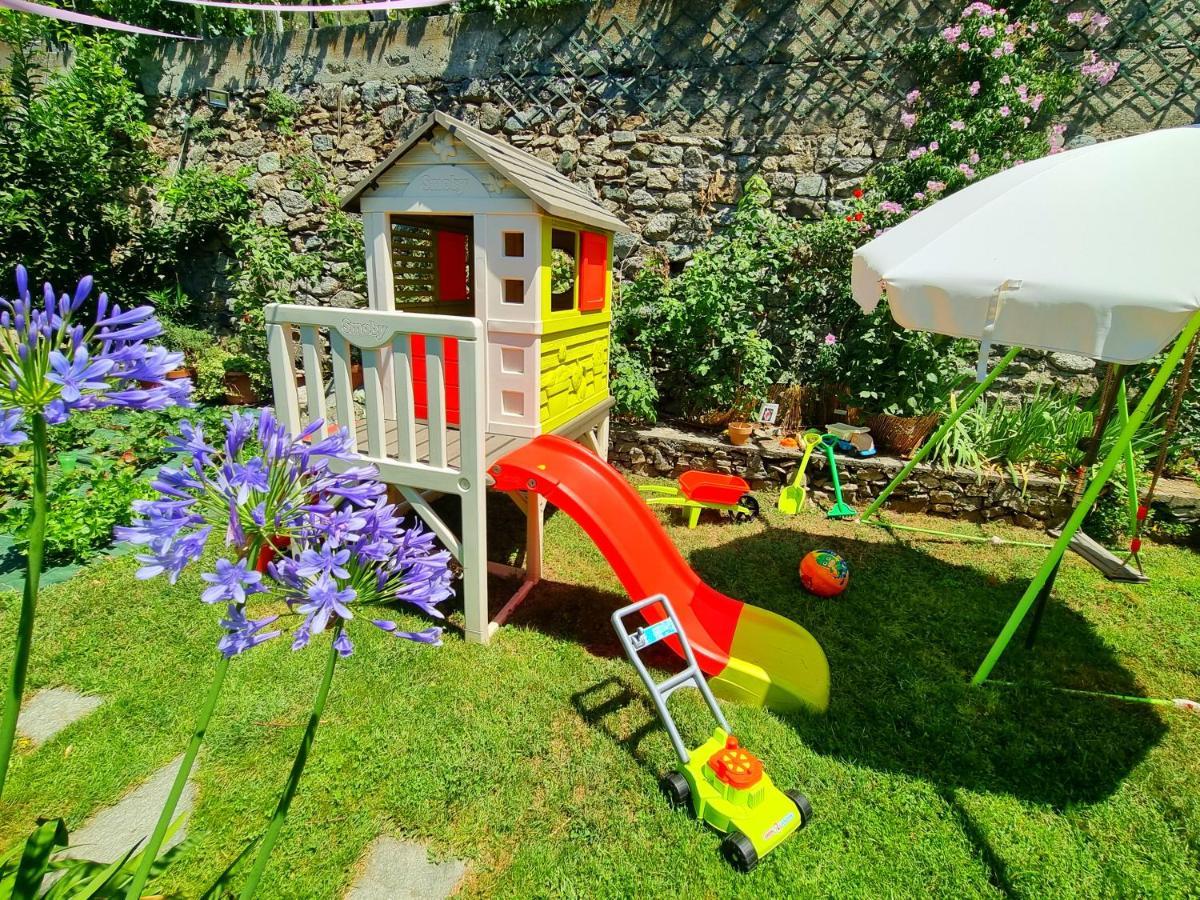 Casa Vacanze Family Albisola Superiore Eksteriør billede